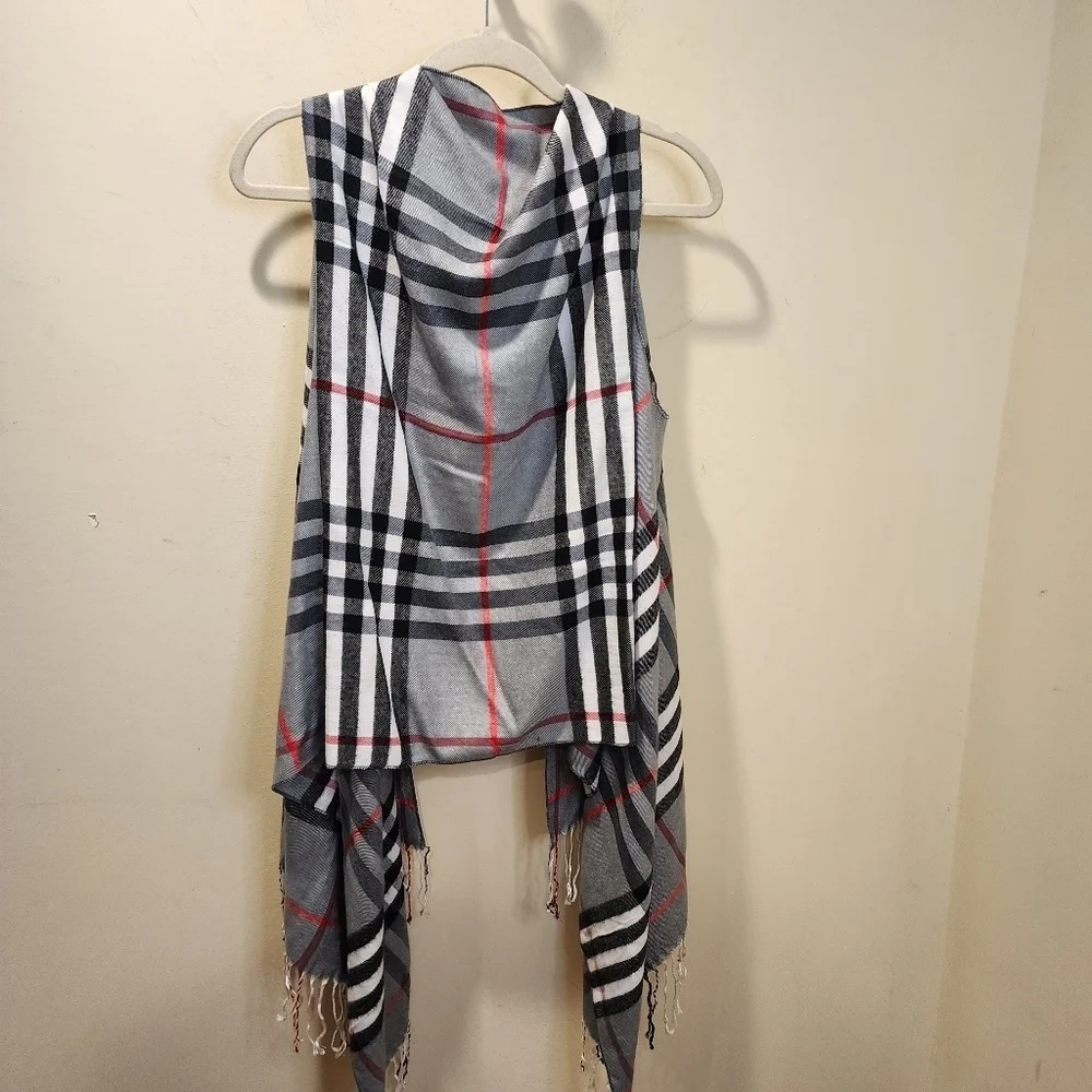 Plaid Fringe Litghweitgh Cashmere Blend Vest Or Scarf